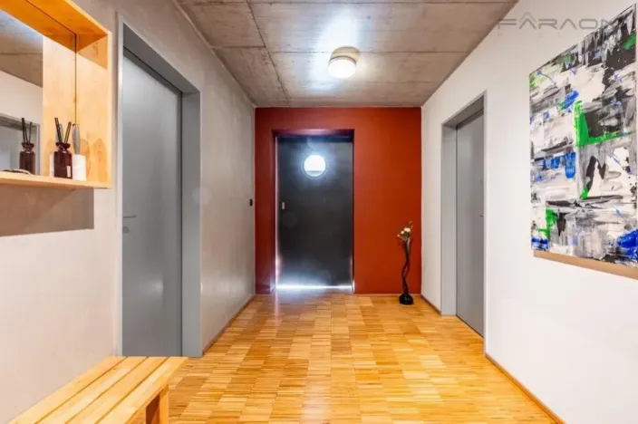 Pronájem bytu 2+kk, Praha - Holešovice, Na Maninách, 115 m2