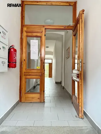 Pronájem bytu 1+kk, Plzeň, Úslavská, 39 m2