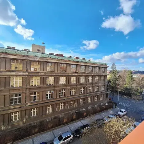 Pronájem bytu 2+kk, Praha - Bubeneč, U zeměpisného ústavu, 46 m2