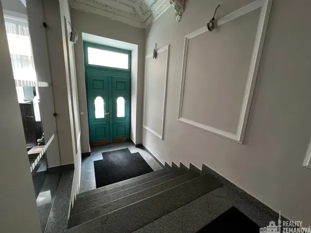 Pronájem kanceláře, Praha - Nové Město, Rumunská, 25 m2