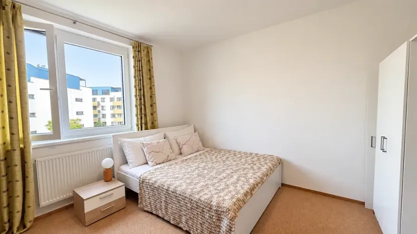 Pronájem bytu 3+kk, Praha - Střížkov, Makedonská, 82 m2