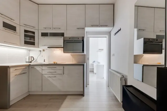 Pronájem bytu 1+1, Praha - Žižkov, Roháčova, 25 m2