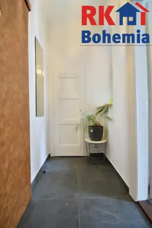 Pronájem bytu 1+1, Praha - Nusle, Nuselská, 42 m2
