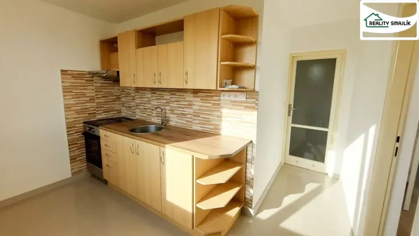 Pronájem bytu 2+1, Cheb, Osvobození, 50 m2