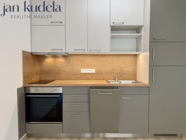 Pronájem bytu 1+kk, Brno, Hvězdová, 32 m2
