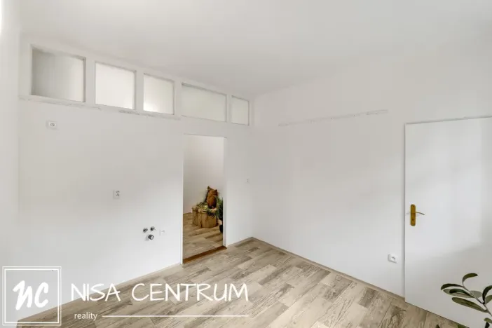 Prodej bytu 2+1, Liberec - Liberec XIV-Ruprechtice, Zákopnická, 39 m2