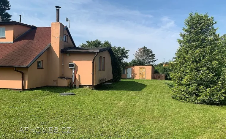 Pronájem chaty, Dolní Břežany, Spojovací, 80 m2