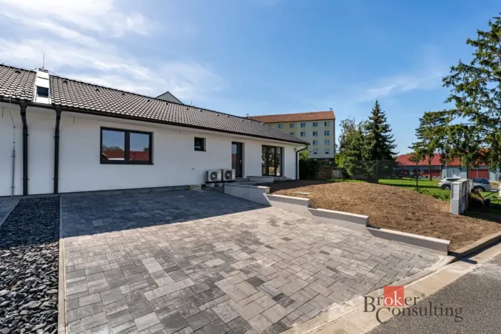 Prodej rodinného domu, Chvaletice, V Telčicích, 97 m2