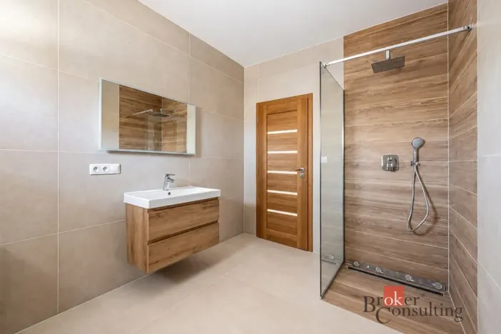 Prodej rodinného domu, Chvaletice, V Telčicích, 97 m2