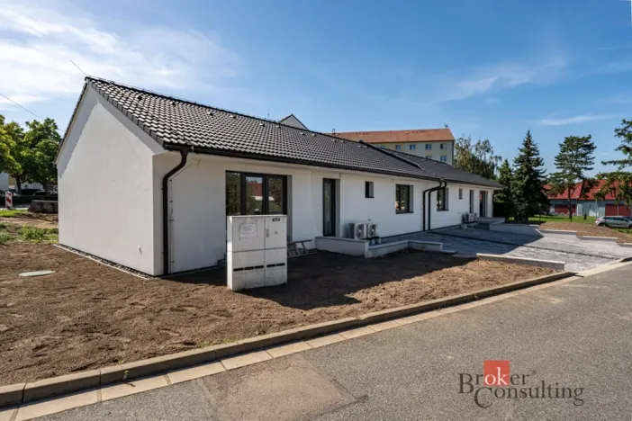 Prodej rodinného domu, Chvaletice, V Telčicích, 97 m2