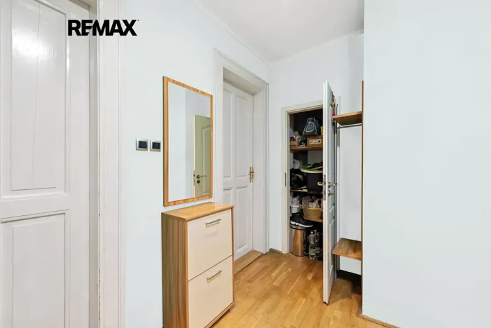 Prodej bytu 3+1, Praha - Nusle, Jaromírova, 80 m2