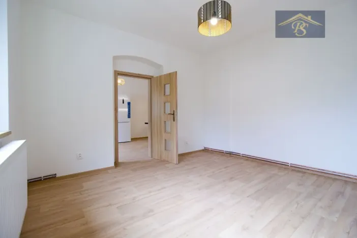Pronájem bytu 1+1, Ústí nad Labem - Neštěmice, Železná, 57 m2