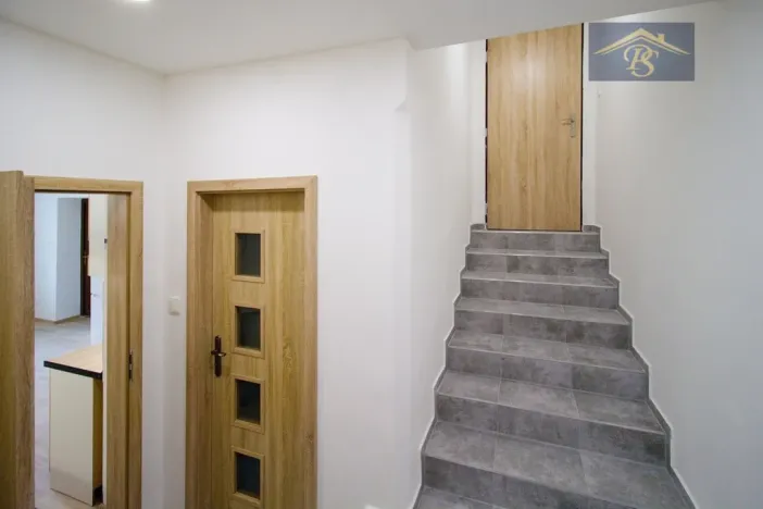 Pronájem bytu 1+1, Ústí nad Labem - Neštěmice, Železná, 57 m2