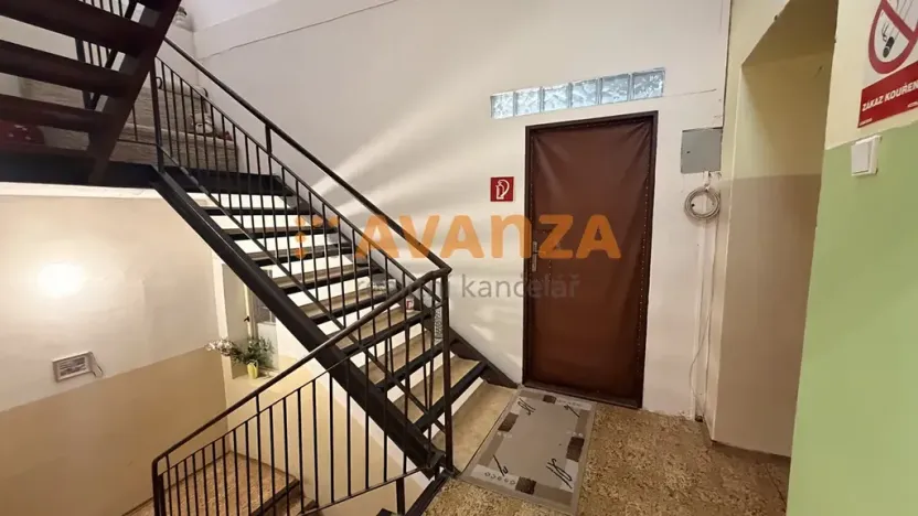 Prodej kanceláře, Děčín, Riegrova, 1200 m2