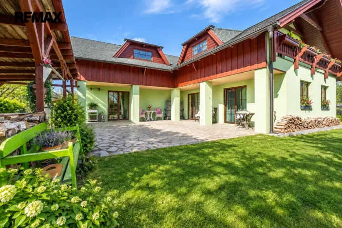 Prodej bytu 5+kk, Ondřejov - Třemblat, Výstavní, 286 m2