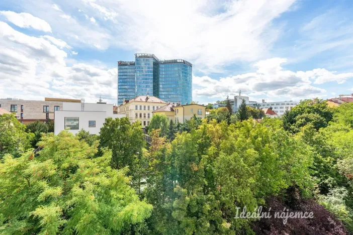Pronájem bytu 2+kk, Praha, Ohradní, 42 m2