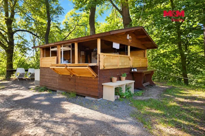 Pronájem restaurace, Loučeň, Nymburská, 150 m2