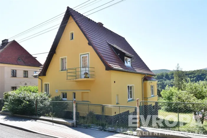 Prodej rodinného domu, Benešov nad Ploučnicí, 128 m2