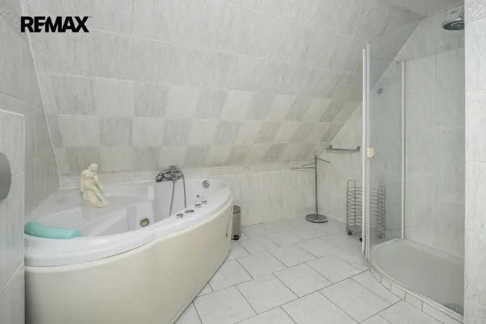 Prodej rodinného domu, Jablůnka, 140 m2