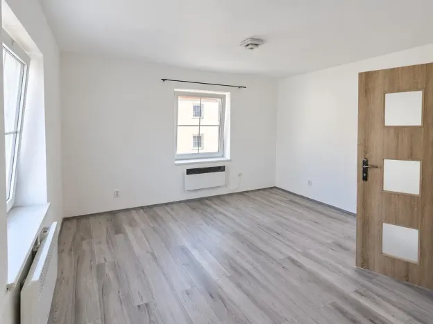 Pronájem bytu 1+1, Děčín - Děčín VII-Chrochvice, K. Světlé, 44 m2