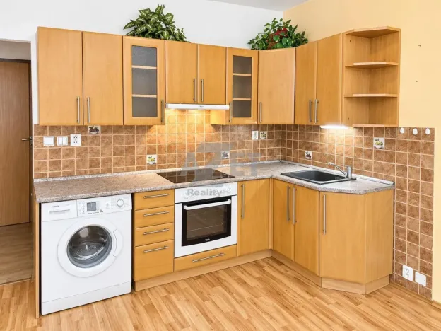Pronájem bytu 1+kk, Orlová - Lutyně, F. S. Tůmy, 32 m2