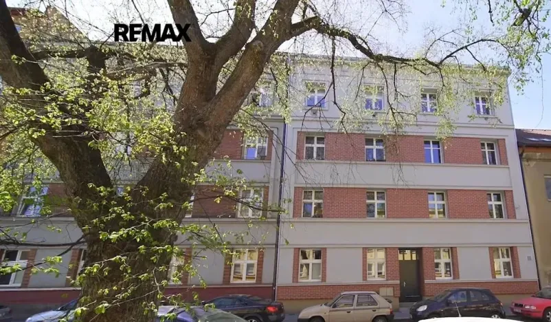 Prodej bytu 1+kk, Pardubice, Železničního pluku, 43 m2