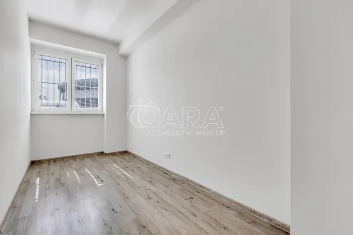 Prodej bytu 4+1, Praha - Vršovice, Vladivostocká, 86 m2
