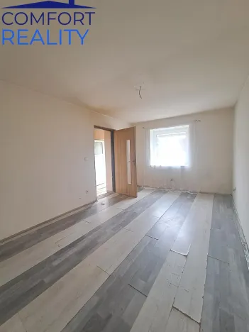Prodej rodinného domu, Vysoké Veselí, Zahraničních hrdinů, 63 m2