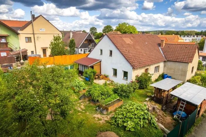 Prodej rodinného domu, Všemyslice - Neznašov, 90 m2