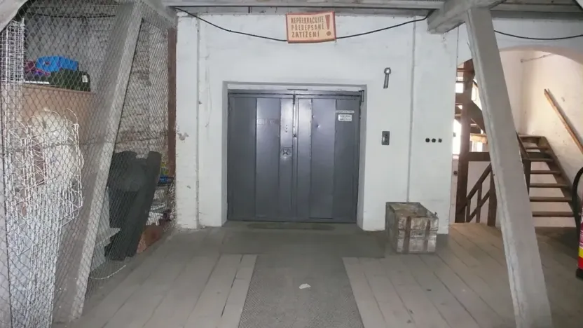 Pronájem skladu, Praha - Sedlec, Kamýcká, 13 m2