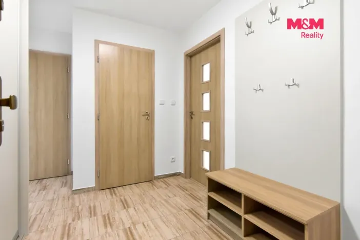 Pronájem bytu 2+kk, Mělník, Kosmonautů, 48 m2