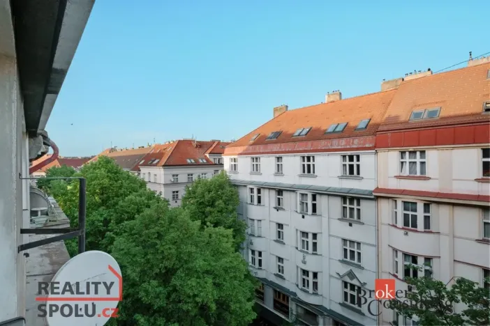 Prodej bytu 2+1, Praha - Bubeneč, V. P. Čkalova, 51 m2