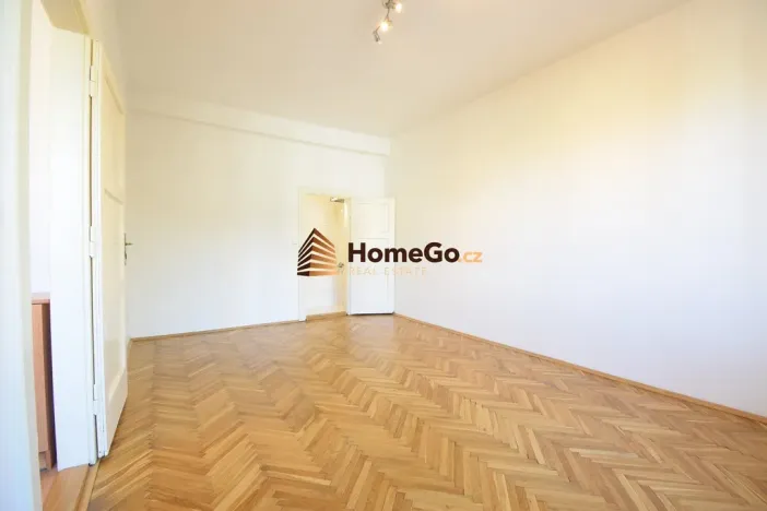 Pronájem bytu 2+kk, Praha - Nusle, Lounských, 52 m2