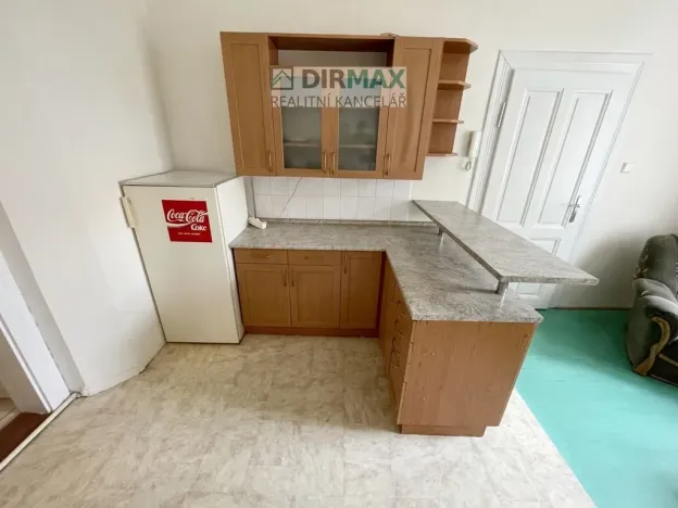 Pronájem bytu 2+kk, Plzeň - Jižní Předměstí, Vrchlického, 44 m2