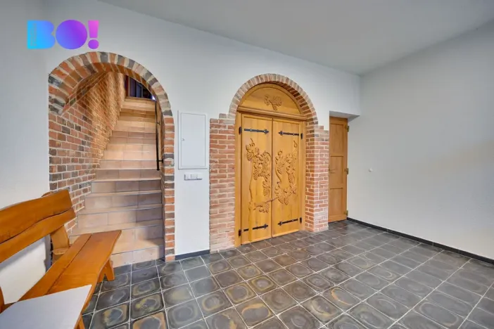 Prodej vinného sklepa, Dyjákovice, 180 m2