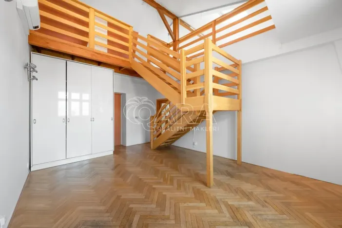 Pronájem kanceláře, Praha - Nové Město, Vodičkova, 184 m2