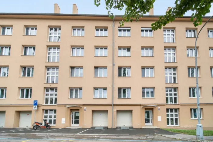 Prodej garáže, Brno - Černá Pole, Zemědělská, 22 m2