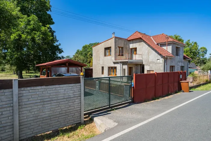 Prodej rodinného domu, Žáky, 130 m2
