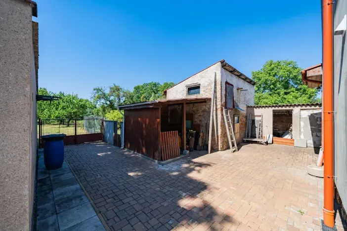 Prodej rodinného domu, Žáky, 130 m2