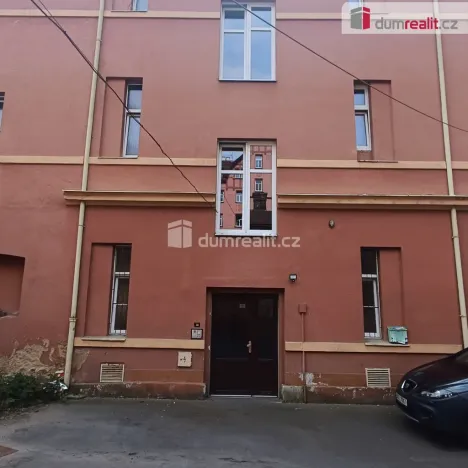 Pronájem bytu 2+kk, Děčín - Děčín IV-Podmokly, Teplická, 93 m2