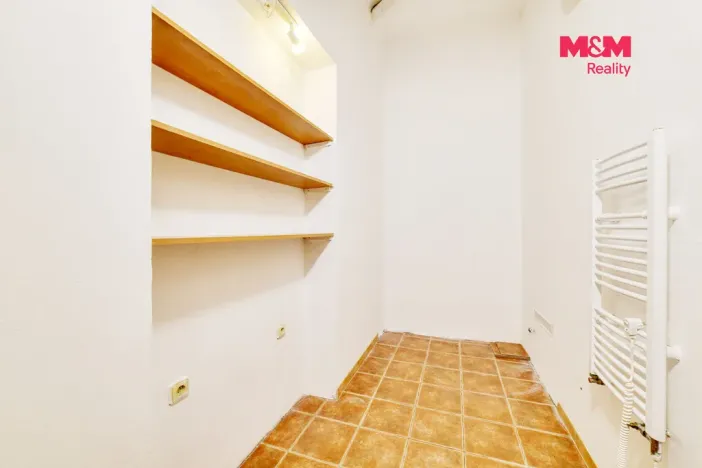 Pronájem bytu 2+1, Mariánské Lázně, Hlavní třída, 64 m2