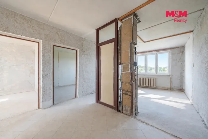 Prodej bytu 3+1, Chodov, Čs. odbojářů, 83 m2