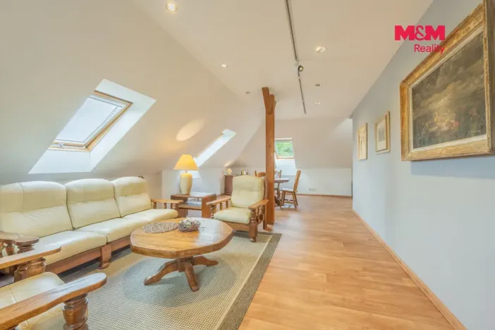 Prodej rodinného domu, Slaný - Kvíc, K. Kernera, 174 m2