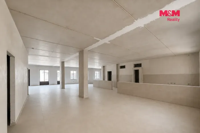 Pronájem restaurace, Domažlice, Kostelní, 244 m2