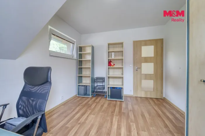 Prodej rodinného domu, Zápy, 181 m2