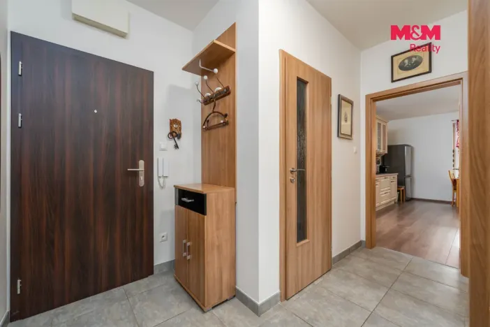 Prodej bytu 3+kk, Včelná, Dolní, 63 m2