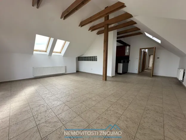 Pronájem bytu 3+1, Znojmo, Na Bojišti, 130 m2