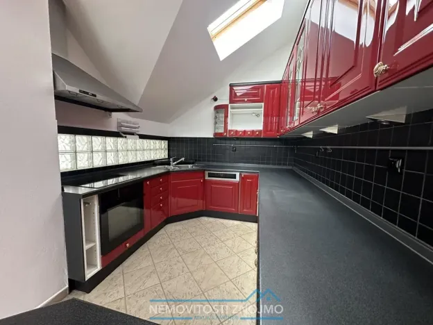 Pronájem bytu 3+1, Znojmo, Na Bojišti, 130 m2
