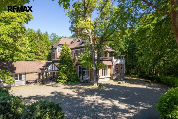 Prodej ubytování, Karlovy Vary, Sovova stezka, 1500 m2