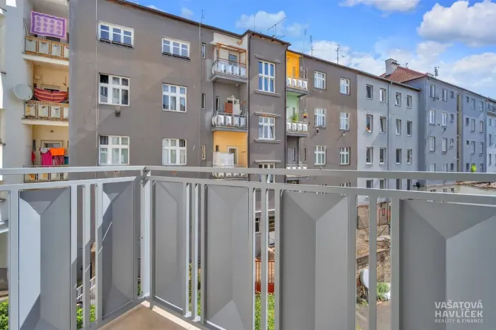Pronájem bytu 2+kk, Hradec Králové, Škroupova, 49 m2
